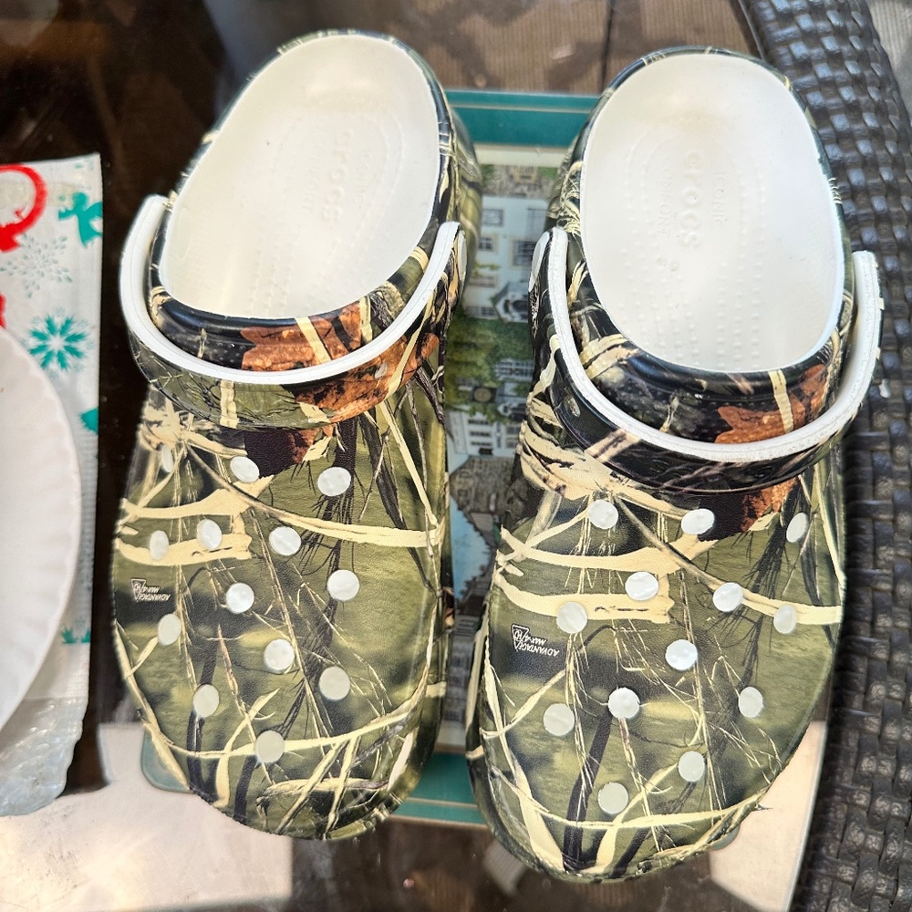 Crocs Clogs Women's 9 Classic Bae Realtree Camo Chunky Platform Mules